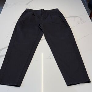 Eileen Fisher Black Cropped Straight-Leg Jeans